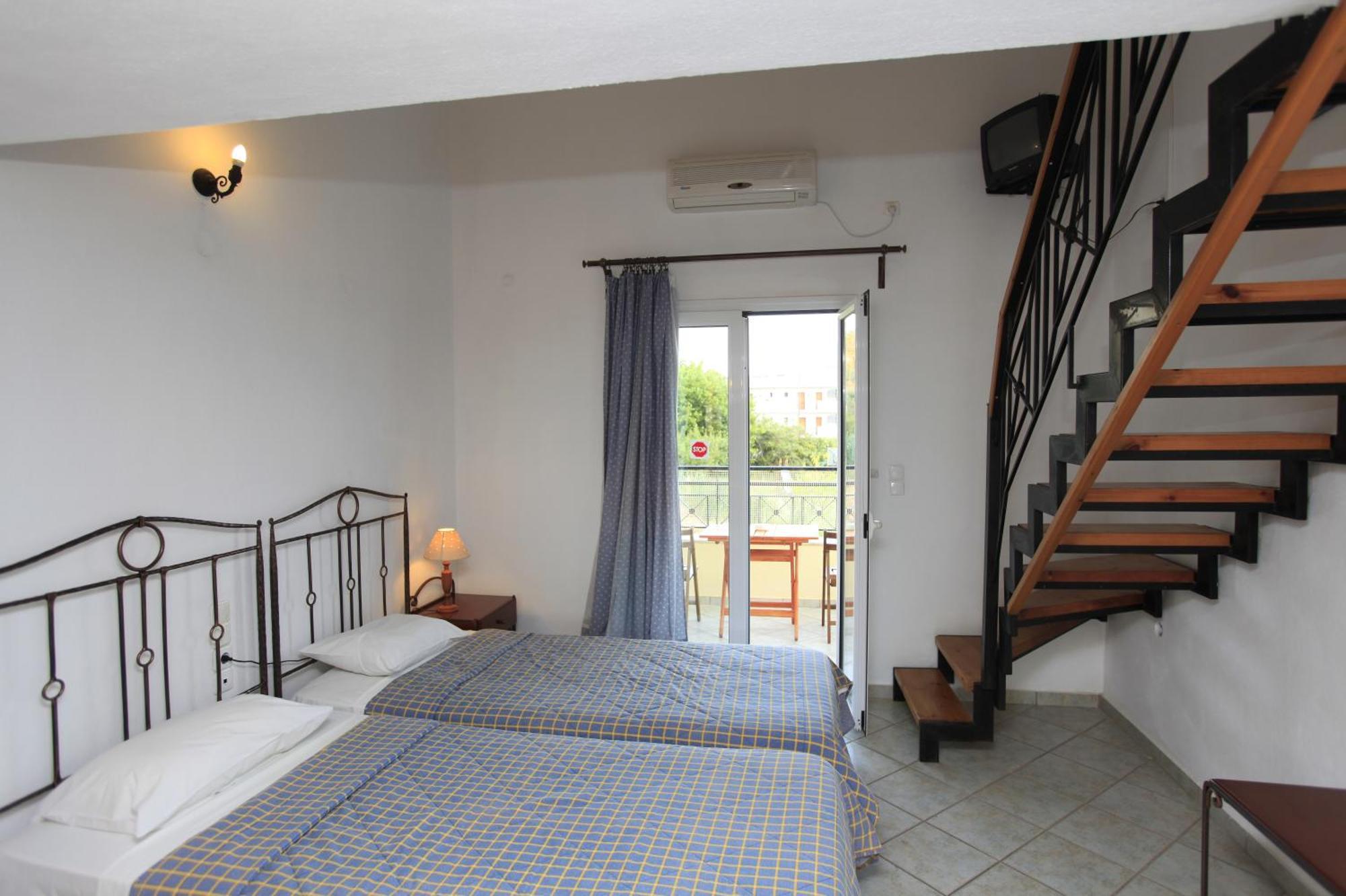 Yiannis Studios Troulos Bagian luar foto